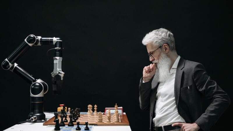 Chatbot platforma vs agentúra - porovnanie pre firmy